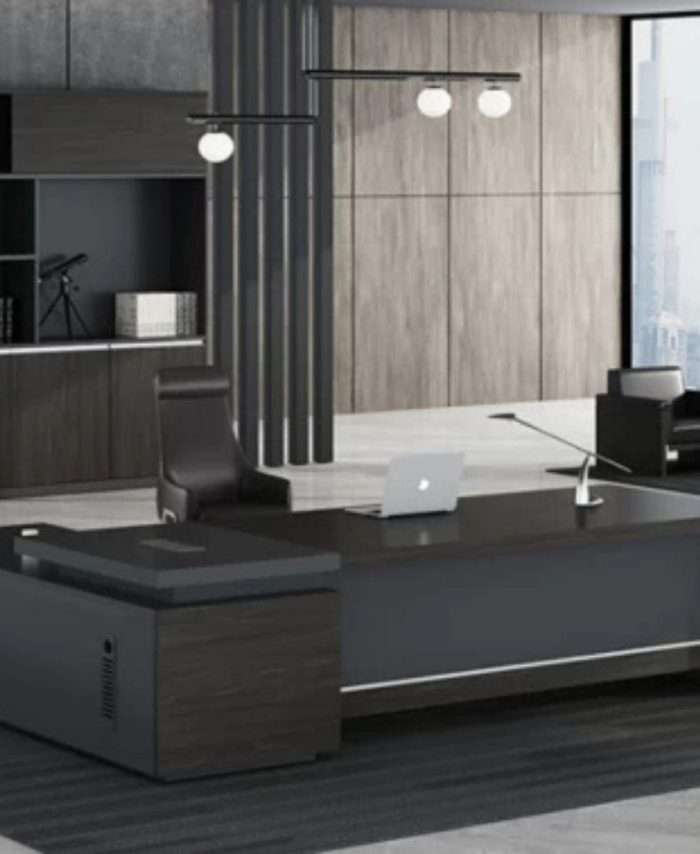 Payne Prime - Majesty Manager Office Desk QC001-4