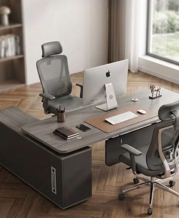 Payne Prime - Executive Office Desk ZY1606 (1.8M)
